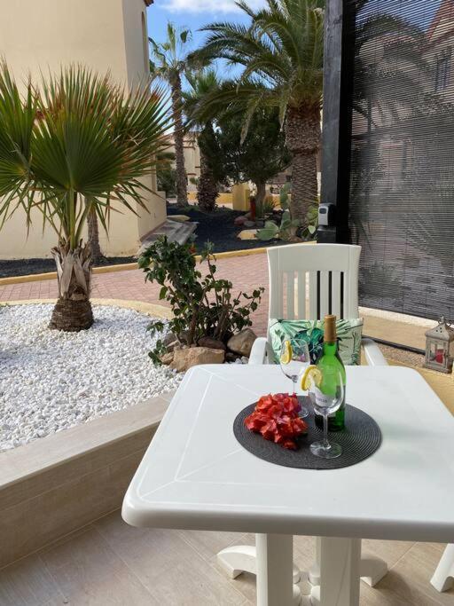 Fuerte Holiday M&M Apartaments Costa Calma Eksteriør billede